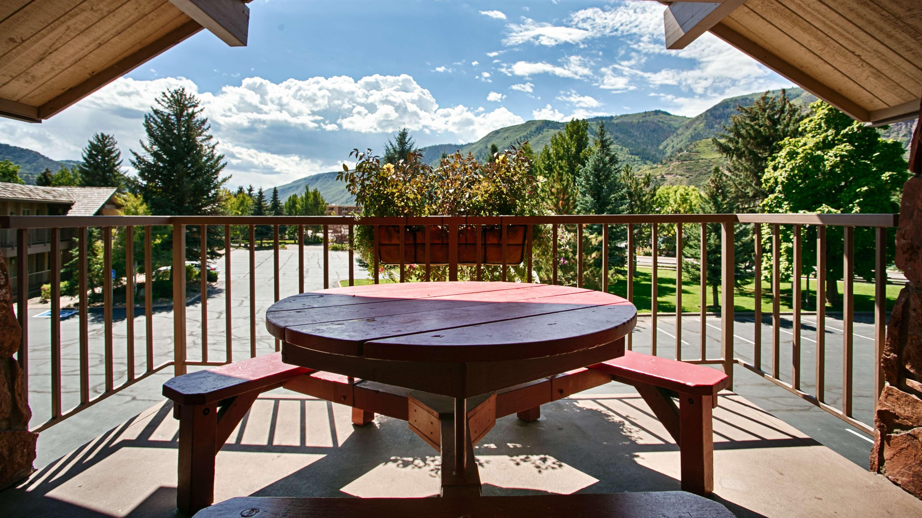 Best Western Antlers At Glenwood Springs Exterior photo